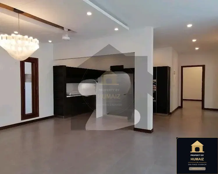 500 Sq. Yd. 6-Bedroom Luxury Villa (Private Pool, 6 Bath, Residence 10) in DHA Phase 8 For Rent in DHA Phase 8 Karachi — Photograph 6