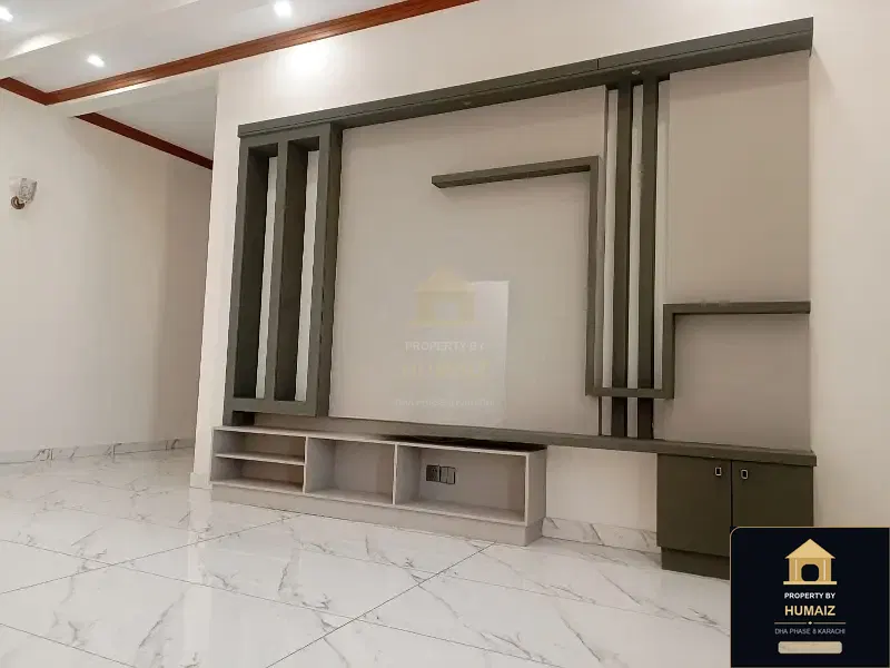 500 Sq. Yd. 6-Bedroom Luxury Villa (Corner, 6 Bath, Residence 16) in DHA Phase 8 For Sale in DHA Phase 8 Karachi — Photograph 9
