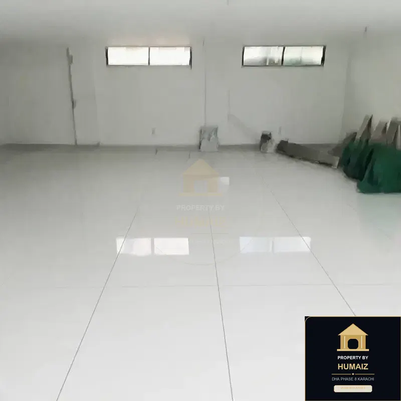 200 Sq. Yd. Commercial Building on Khayaban-e-Shaheen For Rent in DHA Phase 8 Karachi — Photograph 5