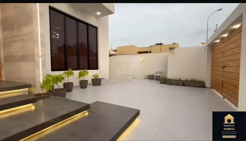 1,000 Sq. Yd. 11-Bedroom Luxury Villa (Private Pool, 7 Bath, Residence 2) in DHA Phase 8 For Sale in DHA Phase 8 Karachi — Photograph 3