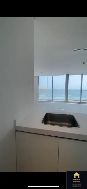 2-Bedroom Luxury Apartment (Sea Facing, 3 Bath, Suite 36) at The Views For Rent in DHA Phase 8 Karachi — Photograph 6