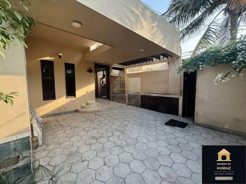 500 Sq. Yd. 4-Bedroom Luxury Villa (Basement, 5 Bath, Residence 2) in DHA Phase 8 For Rent in DHA Phase 8 Karachi — Photograph 3