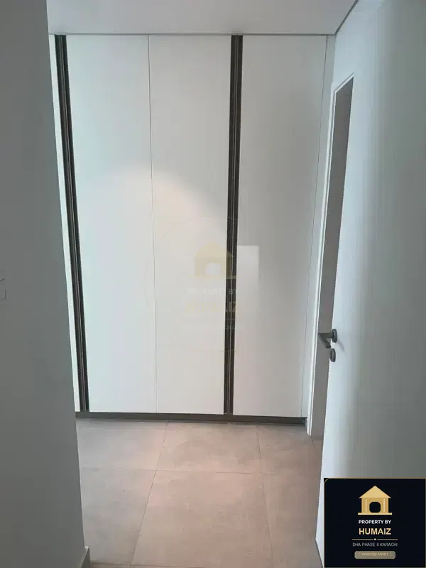 3-Bedroom Luxury Apartment (Sea Facing, 5 Bath, Suite 22) at The Views For Sale in DHA Phase 8 Karachi — Photograph 17