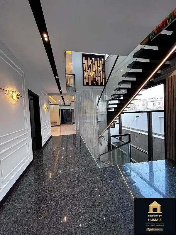 500 Sq. Yd. 7-Bedroom Luxury Villa (West Open, 6 Bath, Residence 18) in DHA Phase 8 For Sale in DHA Phase 8 Karachi — Photograph 6
