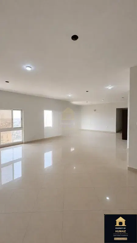 4-Bedroom Luxury Apartment (West Open, 5 Bath, Suite 30) at Creek Vistas For Rent in DHA Phase 8 Karachi — Photograph 2