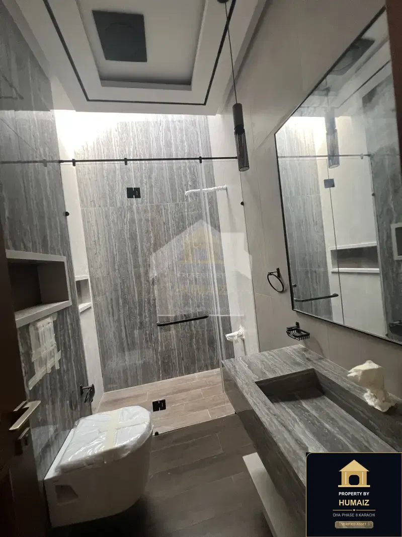 500 Sq. Yd. 5-Bedroom Luxury Villa (Private Pool, 5 Bath, Residence 40) in DHA Phase 8 For Sale in DHA Phase 8 Karachi — Photograph 32