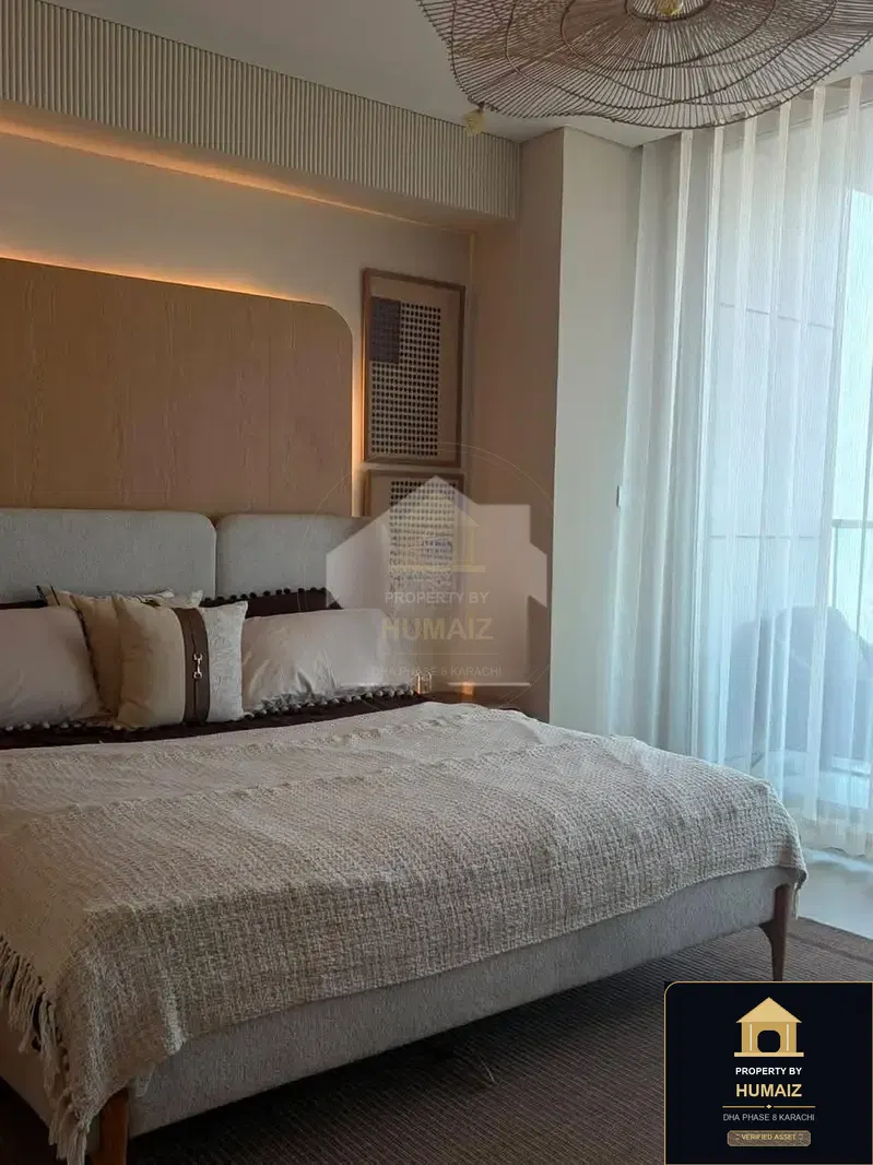 3-Bedroom Luxury Apartment (Sea Facing, 4 Bath, Suite 59) at The Views For Sale in DHA Phase 8 Karachi — Photograph 4