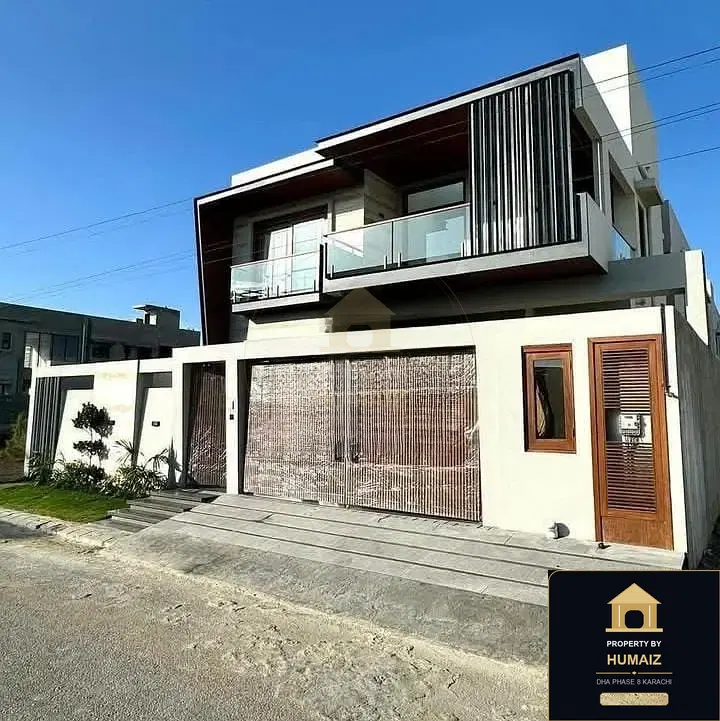 666 Sq. Yd. 6-Bedroom Luxury Villa in Zone E For Sale in DHA Phase 8 Karachi — Photograph 8