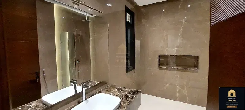 500 Sq. Yd. 6-Bedroom Luxury Villa (Private Pool, 6 Bath, Residence 1) in DHA Phase 8 For Rent in DHA Phase 8 Karachi — Photograph 14