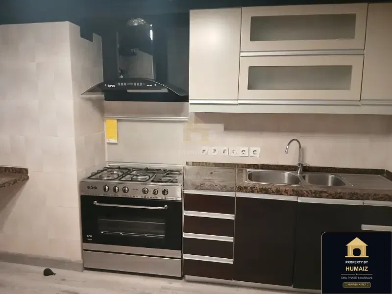 3-Bedroom Luxury Apartment (Sea Facing, 5 Bath, Suite 27) at Pearl Towers For Sale in DHA Phase 8 Karachi — Photograph 33