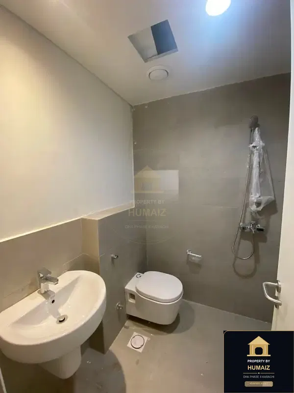 3-Bedroom Luxury Apartment (West Open, 5 Bath, Suite 15) at Panorama For Sale in DHA Phase 8 Karachi — Photograph 24