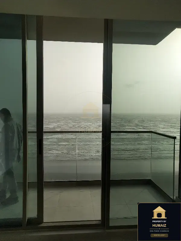 2-Bedroom Luxury Apartment (Sea Facing, 4 Bath, Suite 3) at The Views For Rent in DHA Phase 8 Karachi — Photograph 22