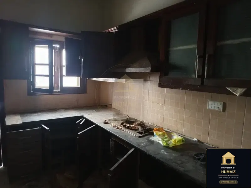 1,000 Sq. Yd. 5-Bedroom Luxury Villa in Khayaban-e-Iqbal For Sale in DHA Phase 8 Karachi — Photograph 15