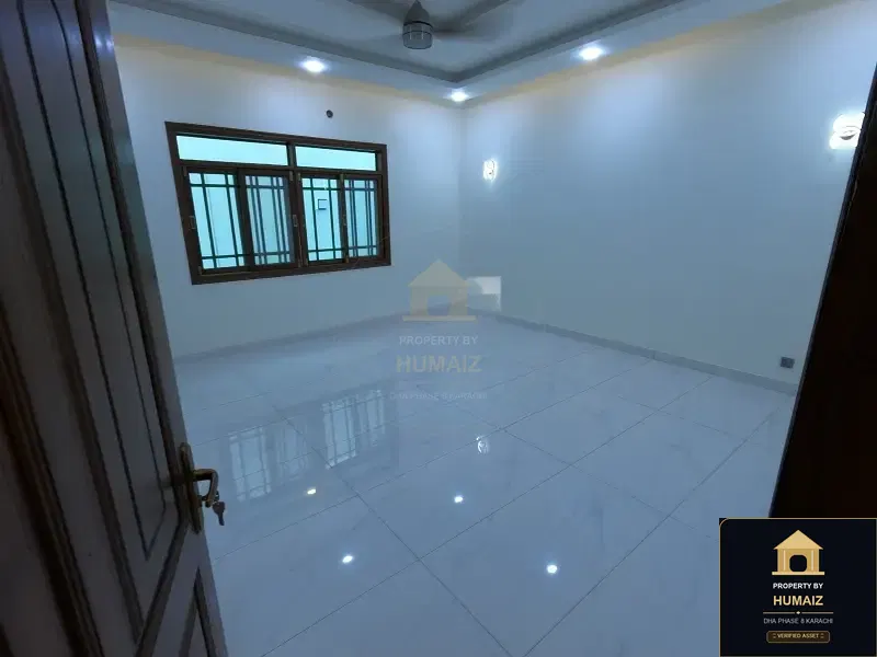 666 Sq. Yd. 5-Bedroom Luxury Villa (6 Bath, Residence 2) in DHA Phase 8 For Sale in DHA Phase 8 Karachi — Photograph 21
