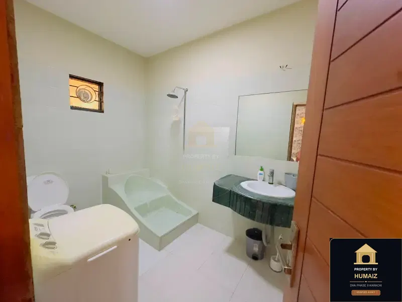500 Sq. Yd. 4-Bedroom Luxury Villa (Boulevard Facing, 6 Bath, Residence 4) in DHA Phase 8 For Rent in DHA Phase 8 Karachi — Photograph 24