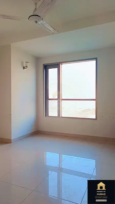 2-Bedroom Luxury Apartment (Private Pool, 3 Bath, Suite 8) at Reef Towers For Sale in DHA Phase 8 Karachi — Photograph 2