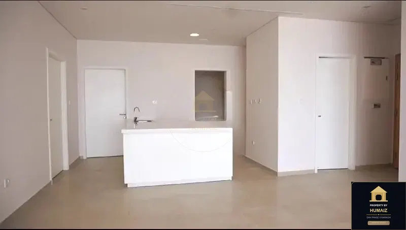 2-Bedroom Luxury Apartment (Sea Facing, 2 Bath, Suite 39) at The Views For Sale in DHA Phase 8 Karachi — Photograph 10