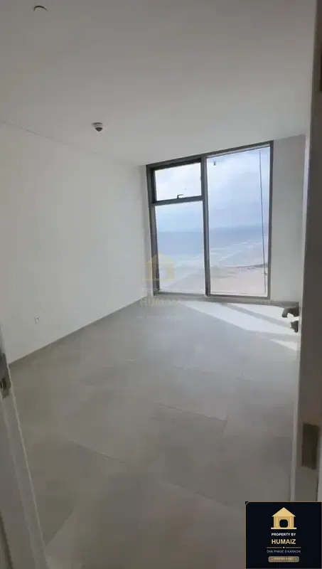 3-Bedroom Luxury Apartment (Sea Facing, 4 Bath, Suite 62) at The Views For Sale in DHA Phase 8 Karachi — Photograph 10
