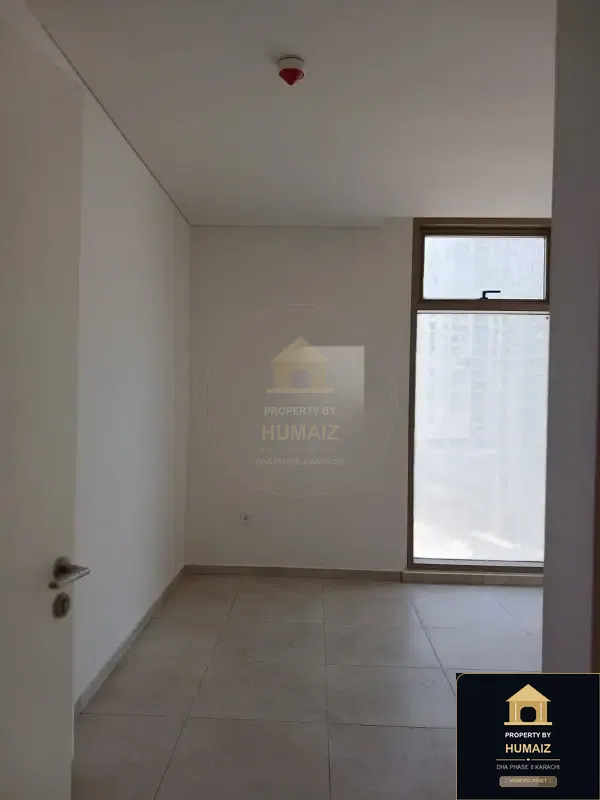 3-Bedroom Luxury Apartment (Sea Facing, 5 Bath, Suite 23) at The Views For Rent in DHA Phase 8 Karachi — Photograph 15