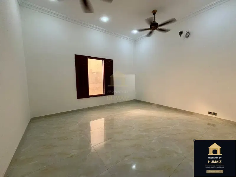300 Sq. Yd. 6-Bedroom Luxury Villa (6 Bath, Residence 6) in DHA Phase 8 For Sale in DHA Phase 8 Karachi — Photograph 4