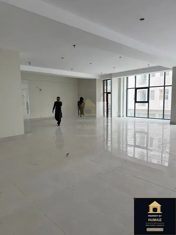 489 Sq. Yd. Corporate Office Space on Al-Murtaza Commercial For Rent in DHA Phase 8 Karachi — Photograph 10
