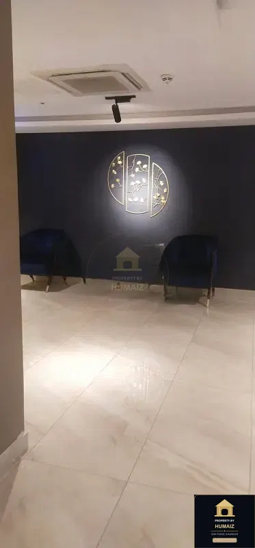4-Bedroom Luxury Apartment (Sea Facing, 5 Bath, Suite 5) at Pearl Towers For Rent in DHA Phase 8 Karachi — Photograph 31
