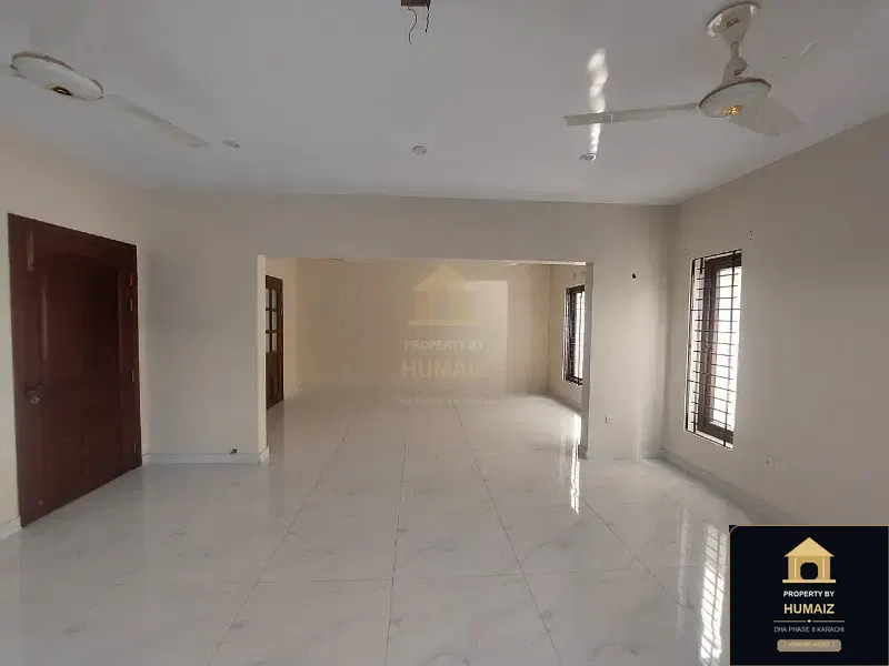 500 Sq. Yd. 6-Bedroom Luxury Villa (Basement, 6 Bath, Residence 25) in DHA Phase 8 For Rent in DHA Phase 8 Karachi — Photograph 5