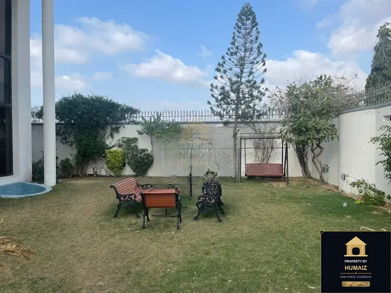 1,000 Sq. Yd. 6-Bedroom Luxury Villa (6 Bath, Residence 19) in DHA Phase 8 For Rent in DHA Phase 8 Karachi — Photograph 9