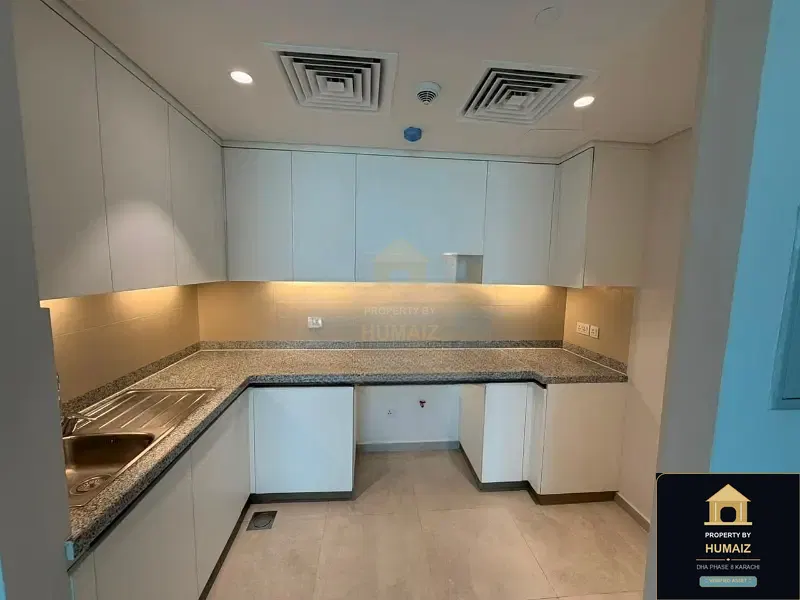 Luxury High-Rise Residence at The Views For Sale in DHA Phase 8 Karachi — Photograph 15