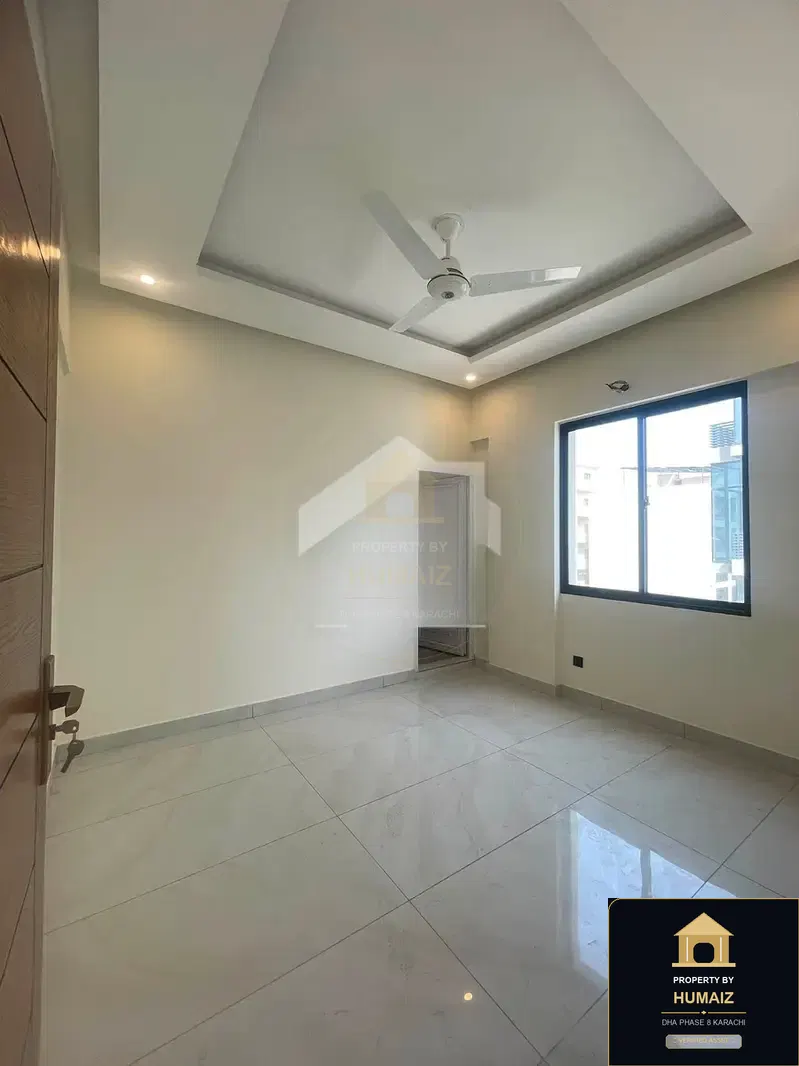 3-Bedroom Luxury Apartment (Brand New, 3 Bath, Suite 27) on Al-Murtaza Commercial For Sale in DHA Phase 8 Karachi — Photograph 2