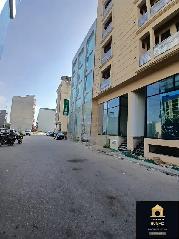 100 Sq. Yd. Commercial Retail Shop (Boulevard Facing, 1 Bath, Unit 3) on Al-Murtaza Commercial For Sale in DHA Phase 8 Karachi — Photograph 5