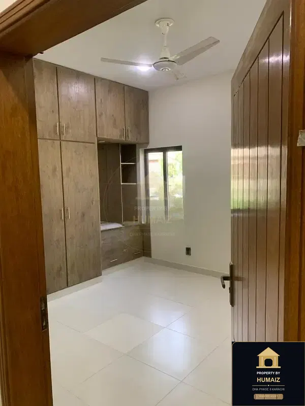 100 Sq. Yd. 3-Bedroom Luxury Villa (Basement, 3 Bath, Residence 4) in DHA Phase 8 For Sale in DHA Phase 8 Karachi — Photograph 4