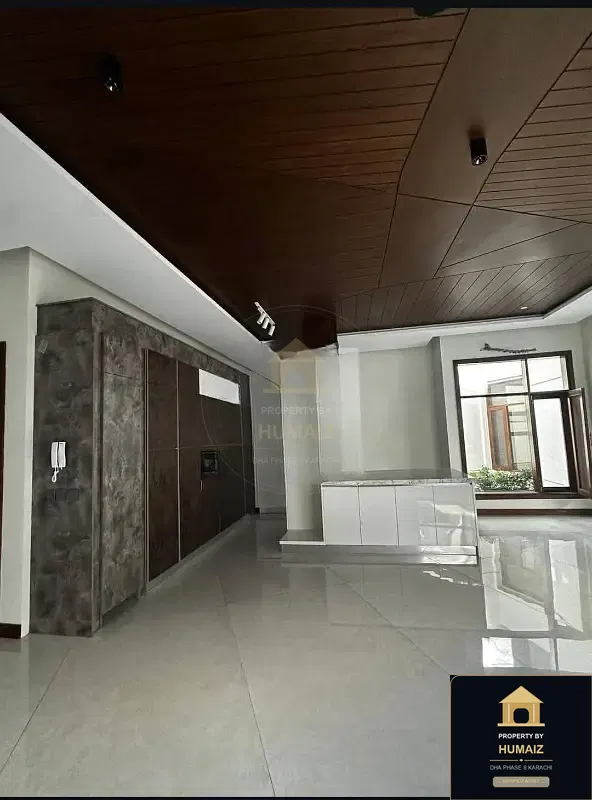 1,000 Sq. Yd. 6-Bedroom Luxury Villa on Qasim Street For Sale in DHA Phase 8 Karachi — Photograph 5
