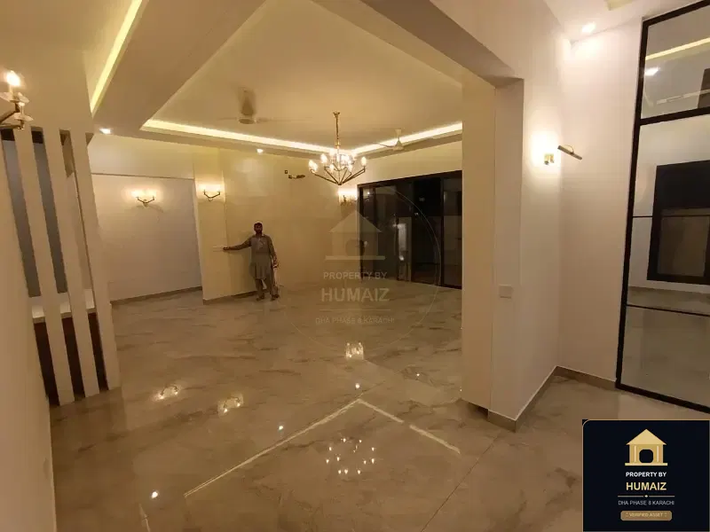 500 Sq. Yd. 5-Bedroom Luxury Villa (Private Pool, 5 Bath, Residence 4) in DHA Phase 8 For Rent in DHA Phase 8 Karachi — Photograph 8