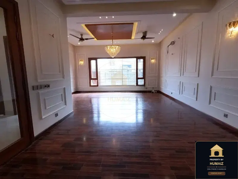 500 Sq. Yd. 4-Bedroom Luxury Villa (West Open, 4 Bath, Residence 7) in DHA Phase 8 For Sale in DHA Phase 8 Karachi — Photograph 7