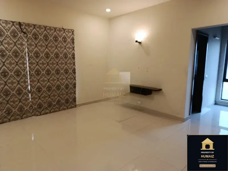 500 Sq. Yd. 5-Bedroom Luxury Villa (Boulevard Facing, 5 Bath, Residence 7) in DHA Phase 8 For Rent in DHA Phase 8 Karachi — Photograph 2