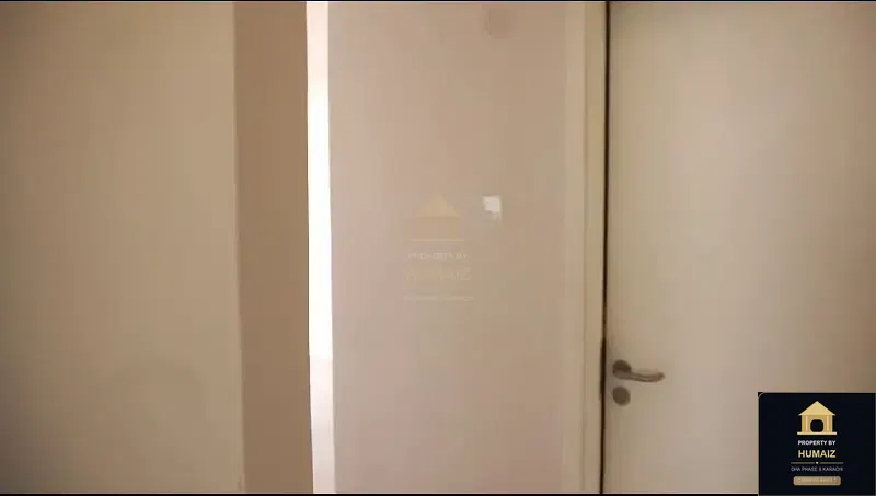 3-Bedroom Luxury Apartment (Sea Facing, 3 Bath, Suite 35) at The Views For Rent in DHA Phase 8 Karachi — Photograph 9