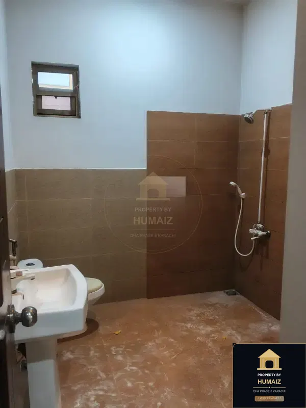 3-Bedroom Upper/Lower Portion (4 Bath, Unit 84) in DHA Phase 8 For Rent in DHA Phase 8 Karachi — Photograph 15