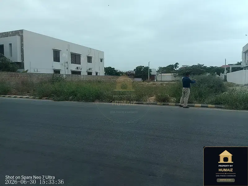 1,000 Sq. Yd. Residential Plot (Parcel 26) in Zone A For Sale in DHA Phase 8 Karachi — Photograph 4