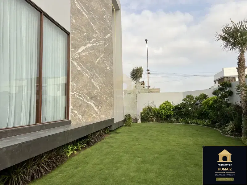 1,000 Sq. Yd. 7-Bedroom Luxury Villa (Basement, Residence 8) in DHA Phase 8 For Sale in DHA Phase 8 Karachi — Photograph 3