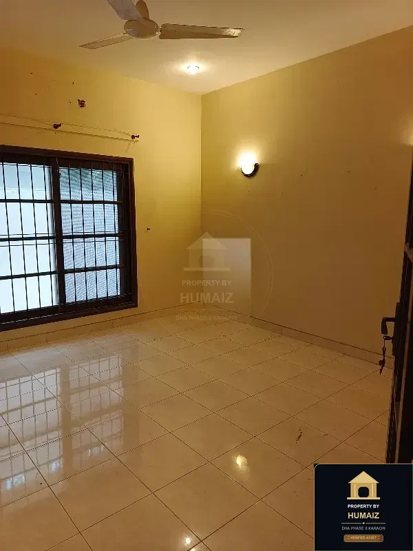3-Bedroom Upper/Lower Portion (4 Bath, Unit 11) in DHA Phase 8 For Rent in DHA Phase 8 Karachi — Photograph 7