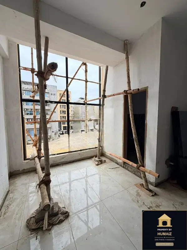 117 Sq. Yd. Corporate Office Space (Brand New, 1 Bath, Unit 3) on Al-Murtaza Commercial For Sale in DHA Phase 8 Karachi — Photograph 3
