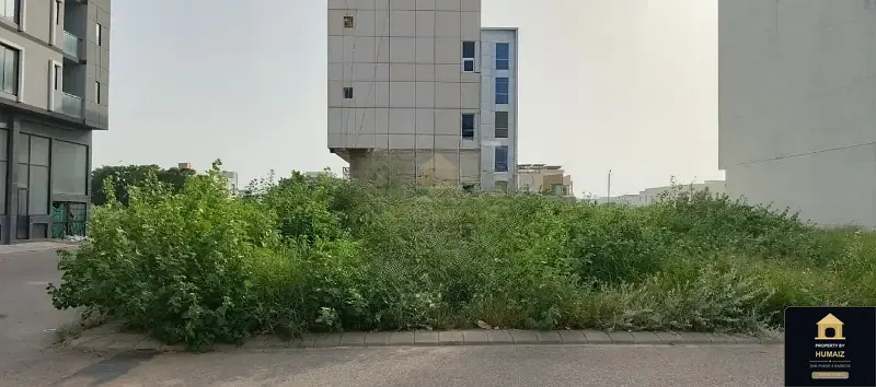 200 Sq. Yd. Commercial Plot (Parcel 36) on Al-Murtaza Commercial For Sale in DHA Phase 8 Karachi — Photograph 5