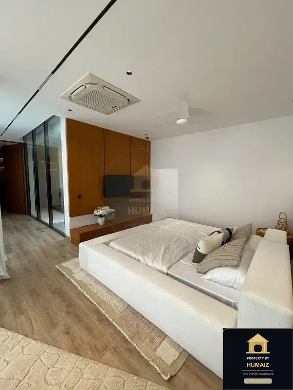 666 Sq. Yd. 5-Bedroom Luxury Villa (Basement, 5 Bath, Residence 9) in DHA Phase 8 For Sale in DHA Phase 8 Karachi — Photograph 17