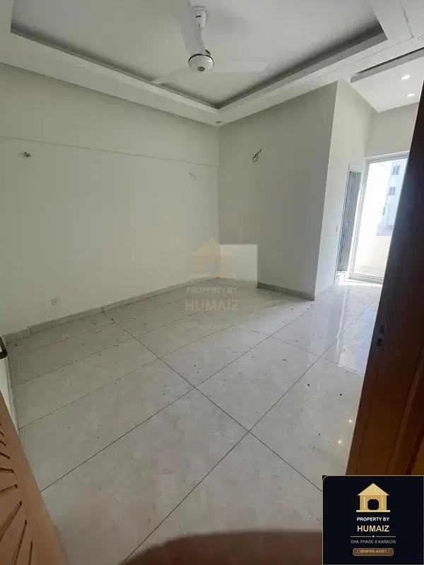 3-Bedroom Luxury Apartment on Zulfiqar Commercial For Rent in DHA Phase 8 Karachi — Photograph 7