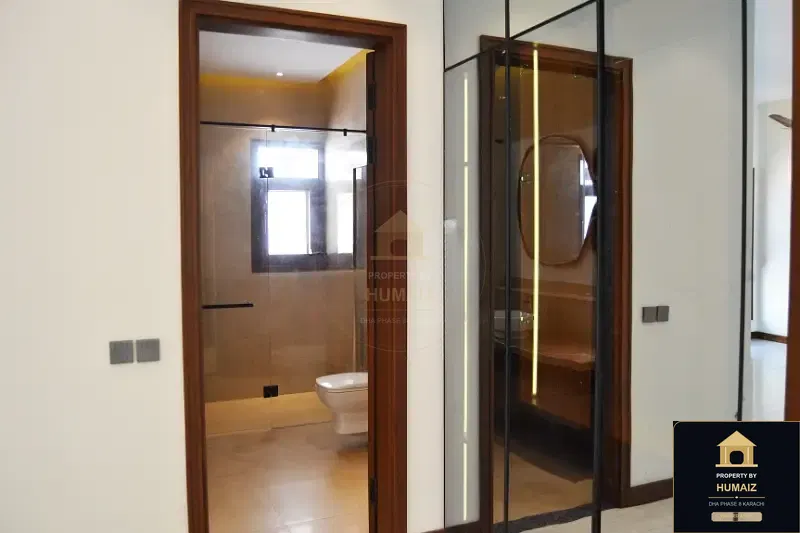 1,000 Sq. Yd. 6-Bedroom Luxury Villa (Basement, 7 Bath, Residence 58) in DHA Phase 8 For Sale in DHA Phase 8 Karachi — Photograph 15