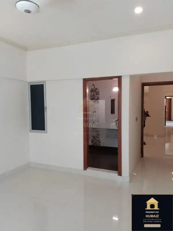 3-Bedroom Luxury Apartment (Brand New, 3 Bath, Suite 21) on Al-Murtaza Commercial For Sale in DHA Phase 8 Karachi — Photograph 4