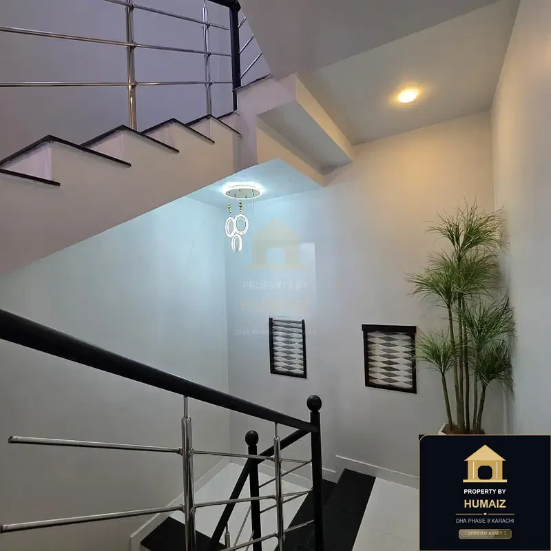 667 Sq. Yd. 6-Bedroom Luxury Villa in DHA Phase 8 For Sale in DHA Phase 8 Karachi — Photograph 7