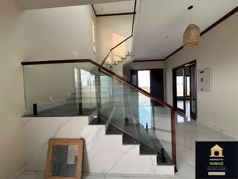 500 Sq. Yd. 5-Bedroom Luxury Villa on Khayaban-e-Ittehad For Sale in DHA Phase 8 Karachi — Photograph 10