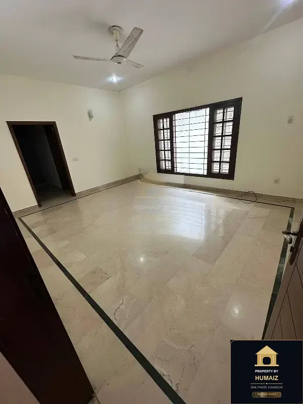 3-Bedroom Upper/Lower Portion (3 Bath, Unit 40) in DHA Phase 8 For Rent in DHA Phase 8 Karachi — Photograph 11